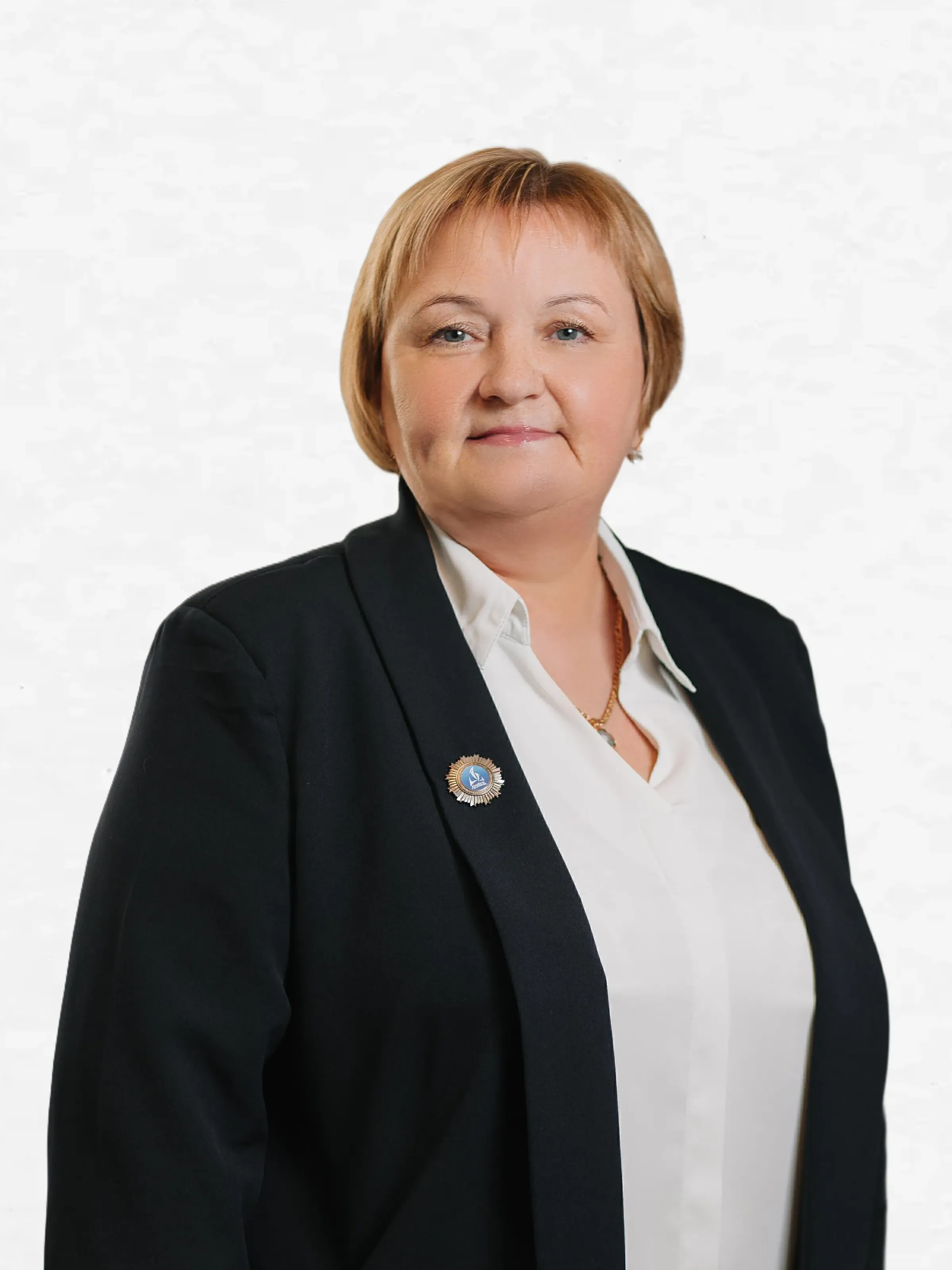Столярова Наталья Гурьевна.