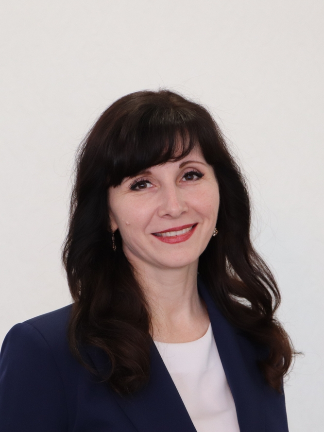 Мельникова Елена Сергеевна.